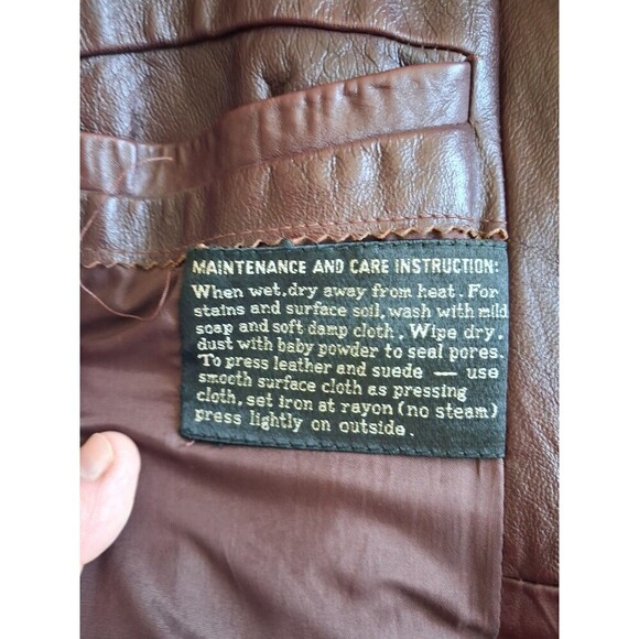 VINTAGE 1970'S Europe Craft Import, Long Jacket, Burgundy, Size 40, Many Pockets - Picture 4 of 16